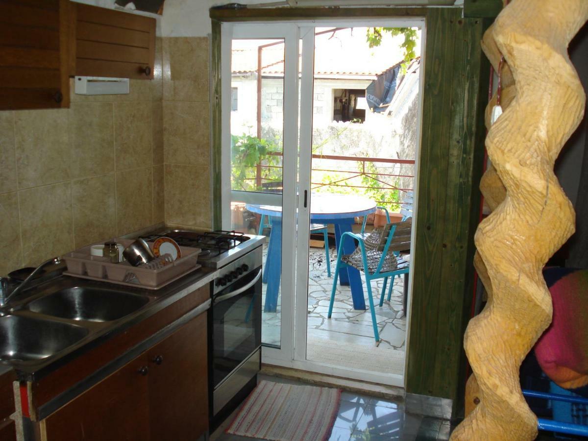 Apartments Ines 1 Жуляна Экстерьер фото
